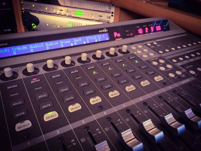 Mackie Control.jpg