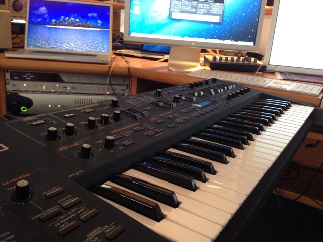 Roland JP8000